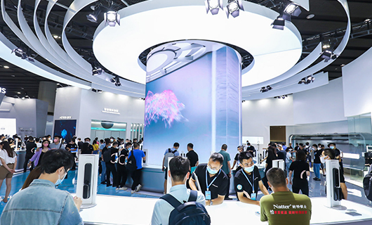 建博会首日IVSPORTS胜利因您更精彩3D全息科技展馆惊艳亮相，智简生活，即刻体验！